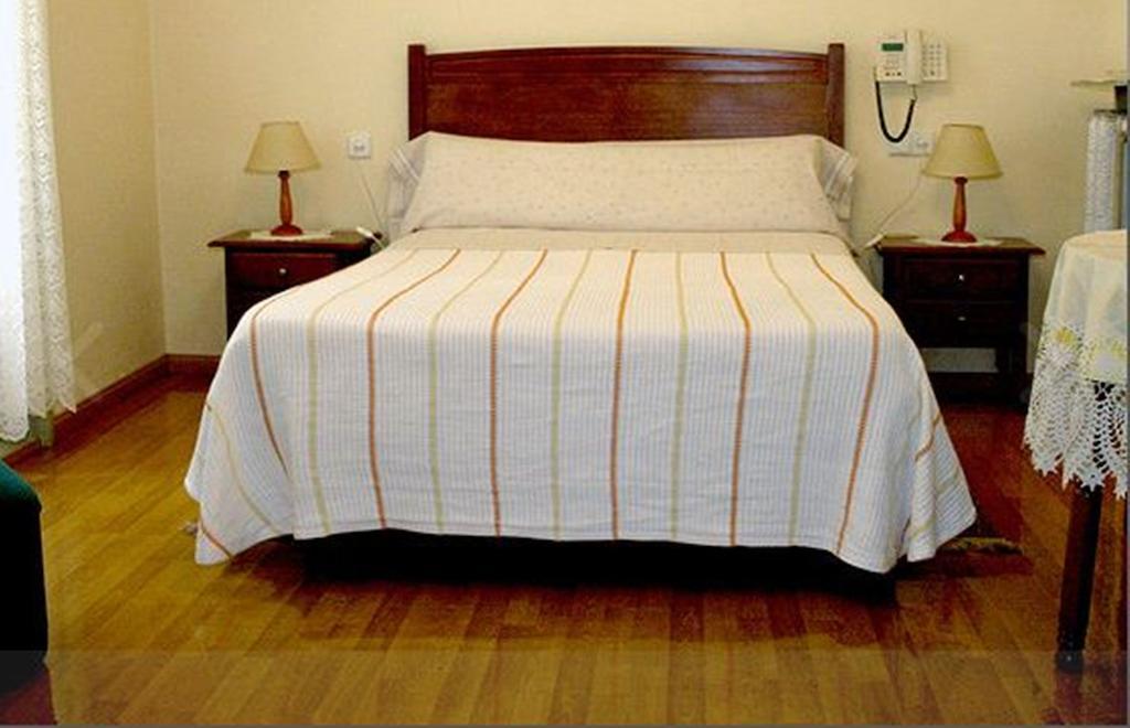 Hostal Delfina มาดริด ห้อง รูปภาพ